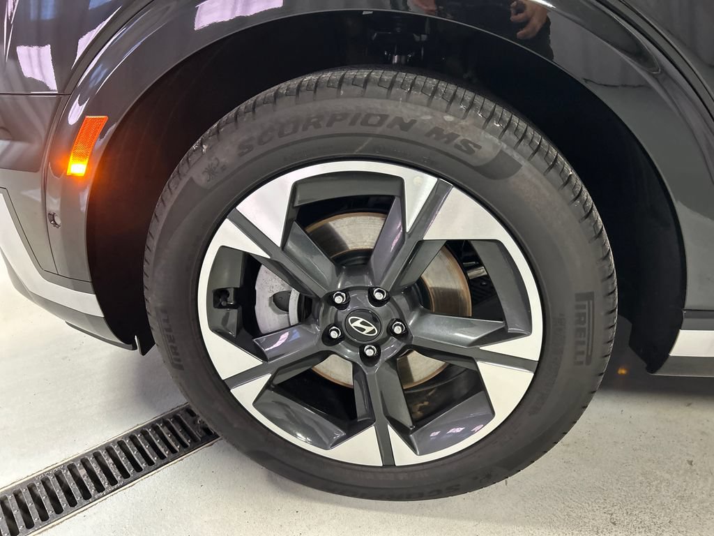 Used 2026 Hyundai Palisade Limited AWD/4WD image 9