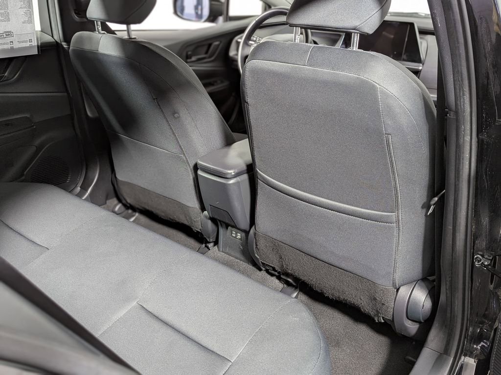 Used 2024 Toyota Prius LE image 36