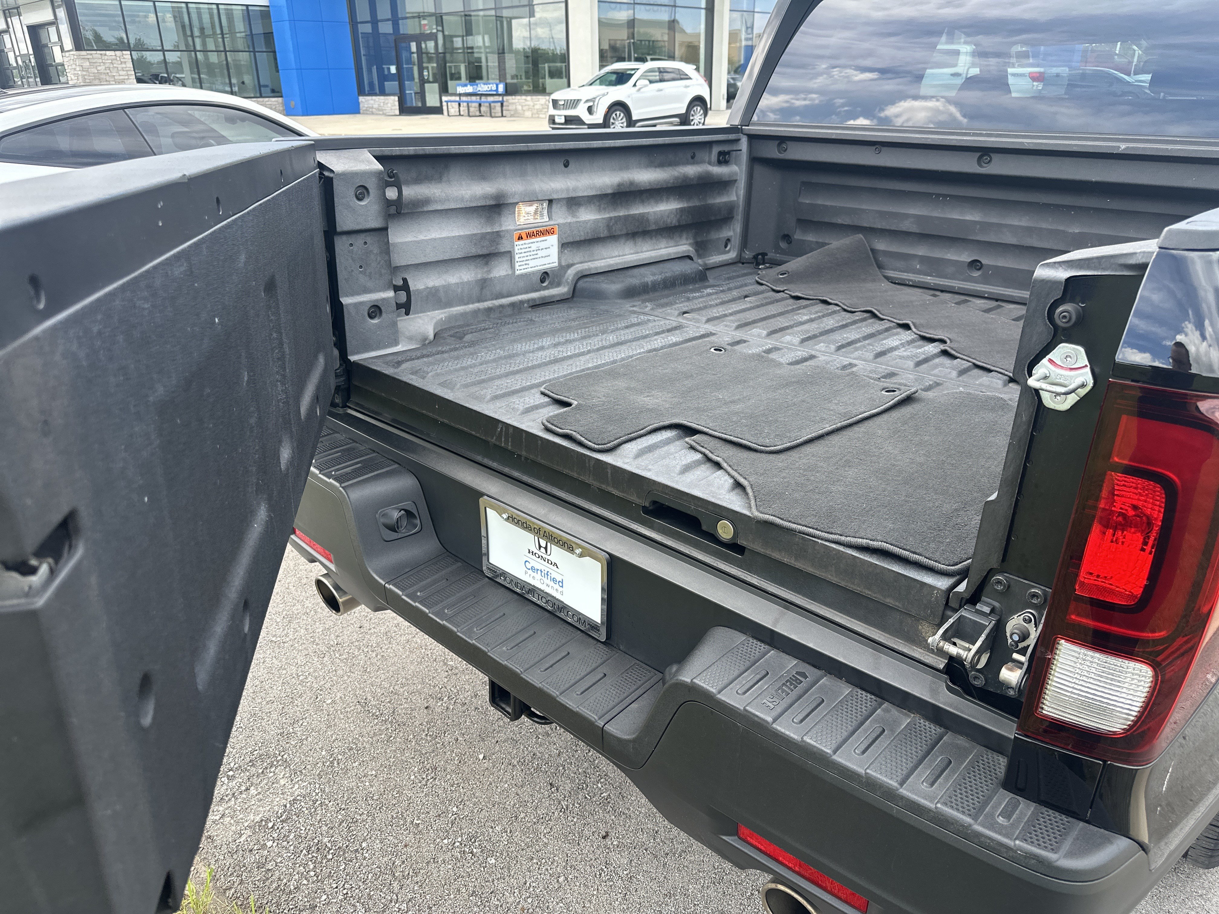 Certified 2023 Honda Ridgeline Sport image 11