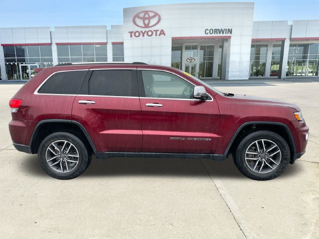 Used 2019 Jeep Grand Cherokee Limited AWD/4WD image 6