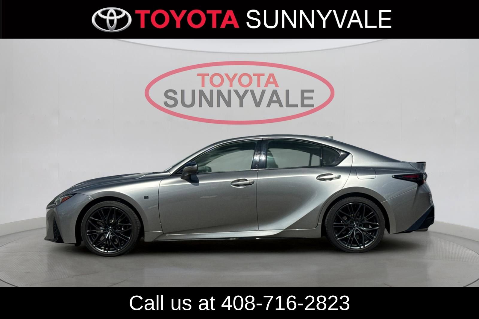 Used 2023 Lexus IS 500 RWD image 6