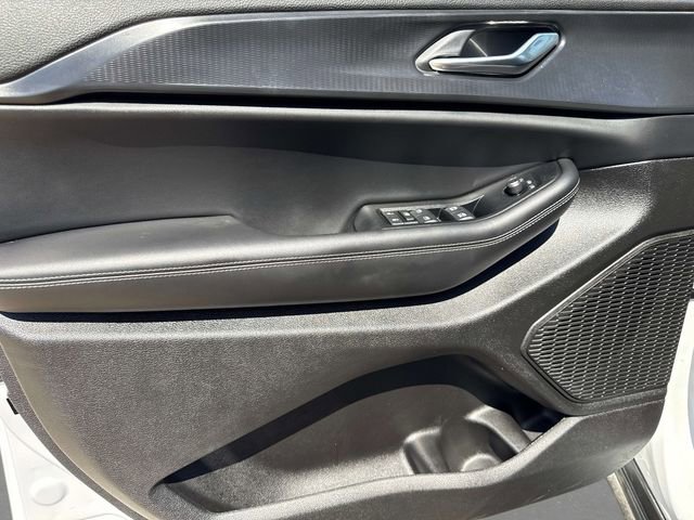 Used 2025 Jeep Grand Cherokee L Laredo w/ Luxury Tech Group I AWD/4WD image 17