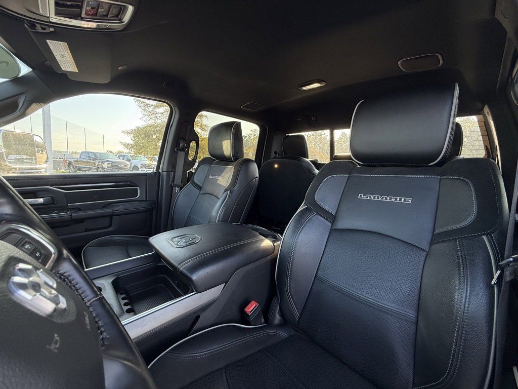 Used 2022 RAM 3500 Laramie image 22
