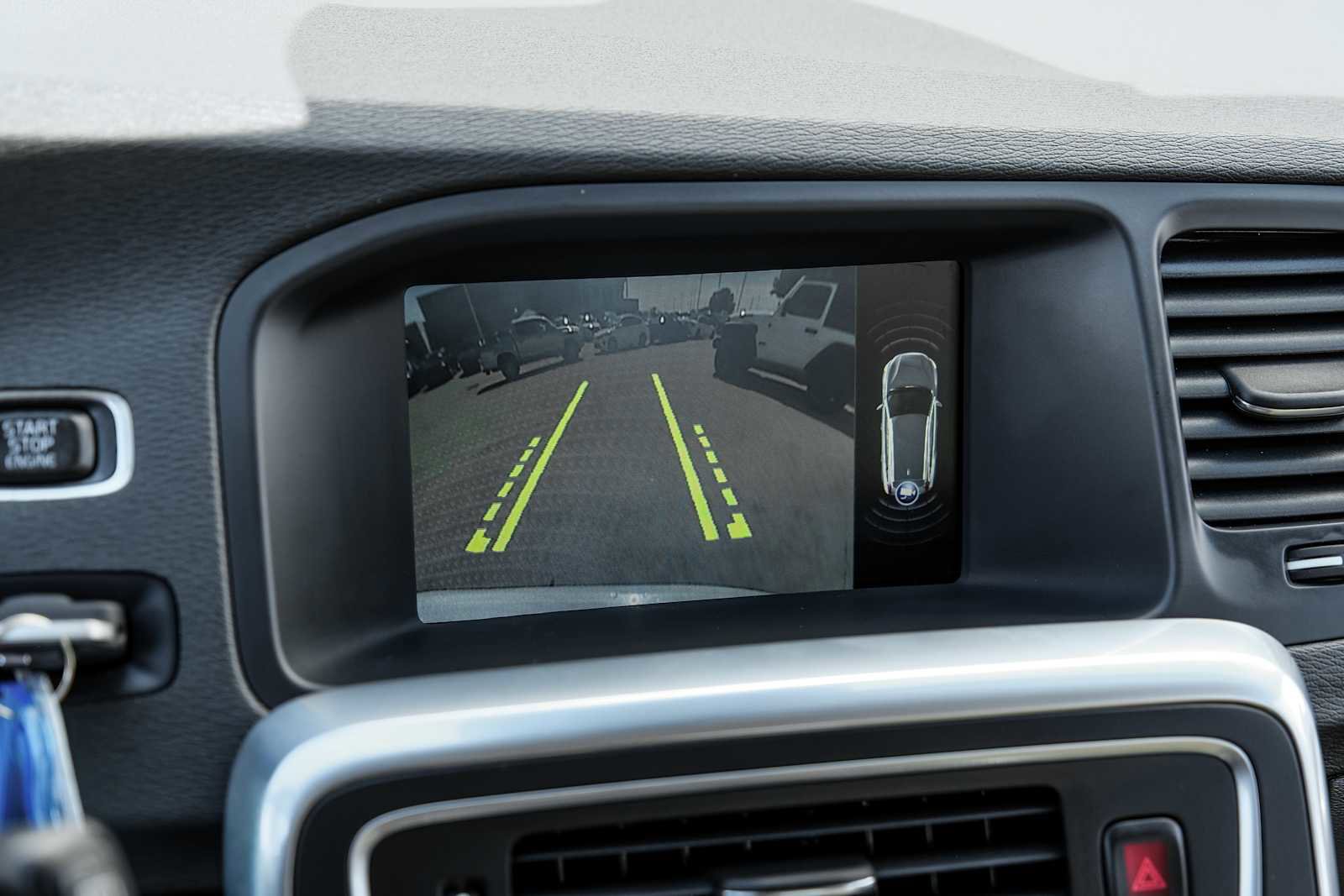 Used 2017 Volvo V60 T5 Premier w/ Convenience Package image 23