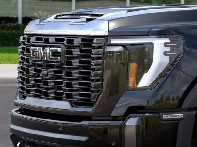 New 2026 GMC Sierra 3500 Denali Ultimate image 13