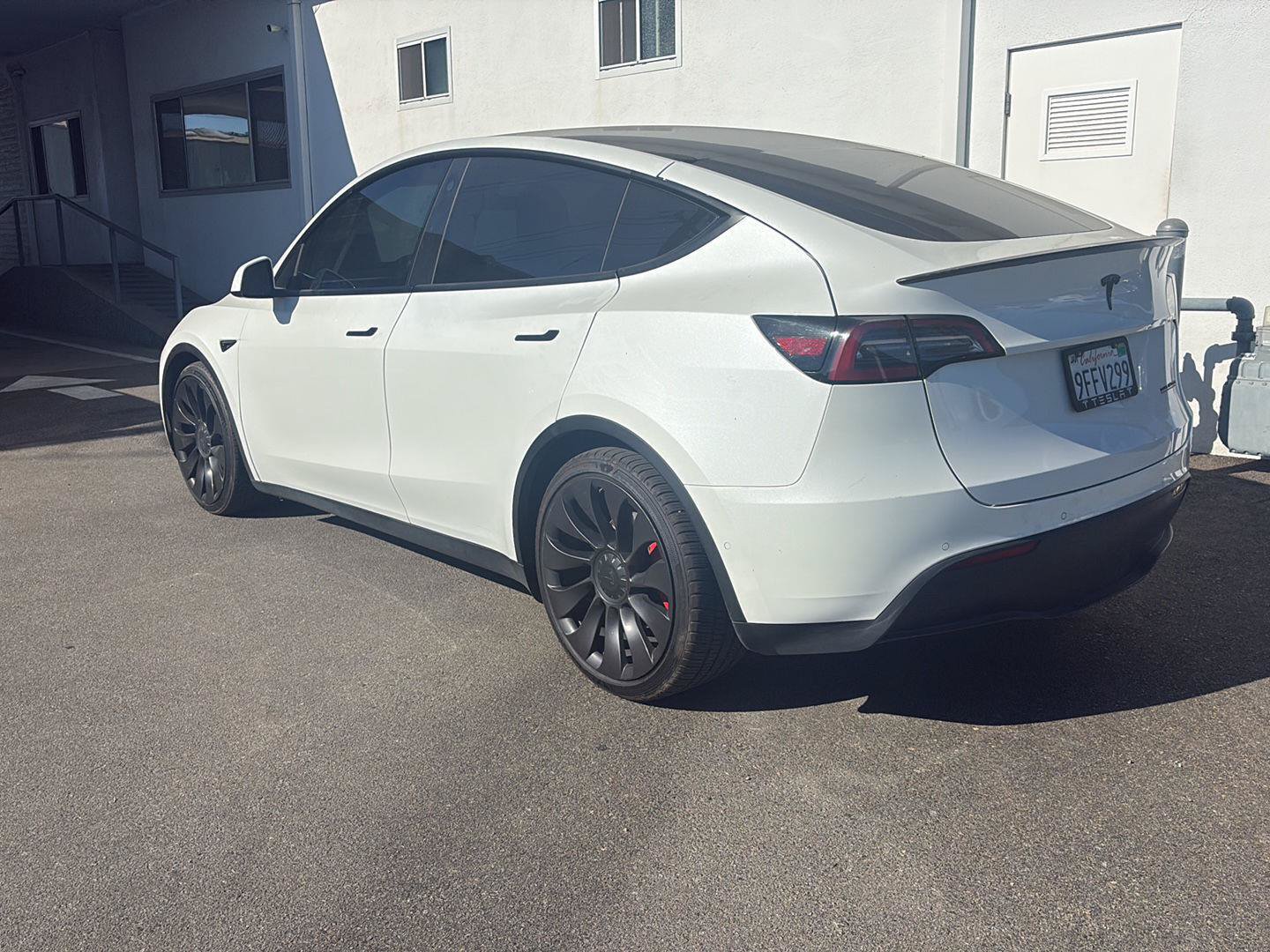 Used 2022 Tesla Model Y Performance AWD/4WD image 4