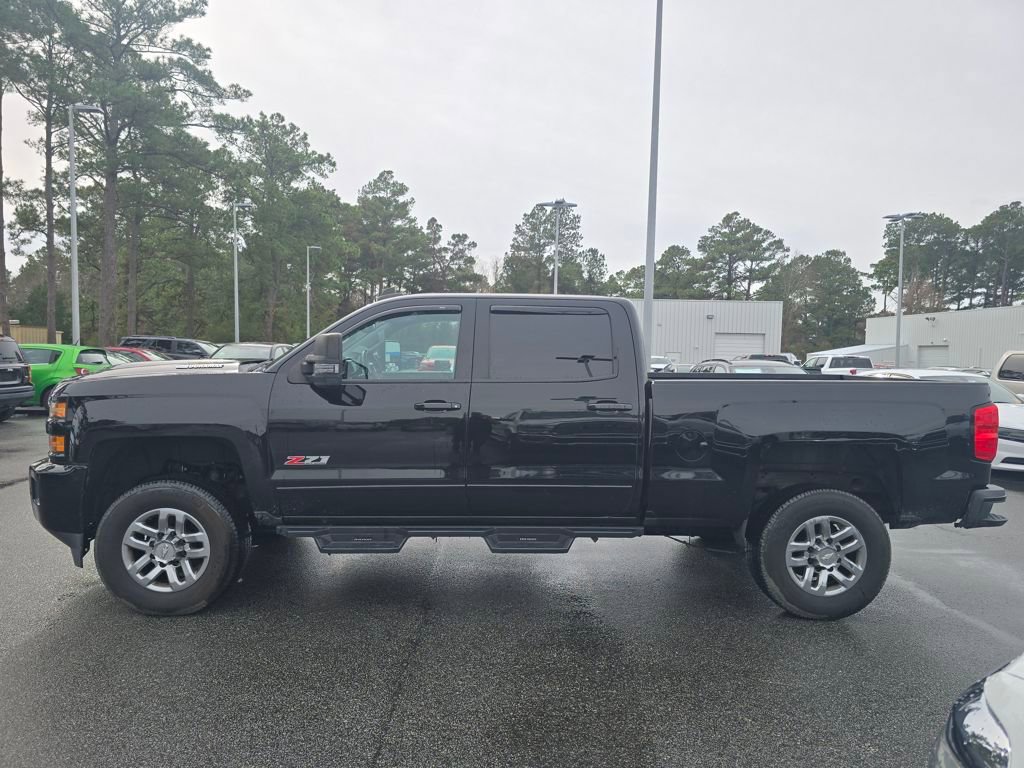 Used 2018 Chevrolet Silverado 2500 LTZ w/ Duramax Plus Package image 36