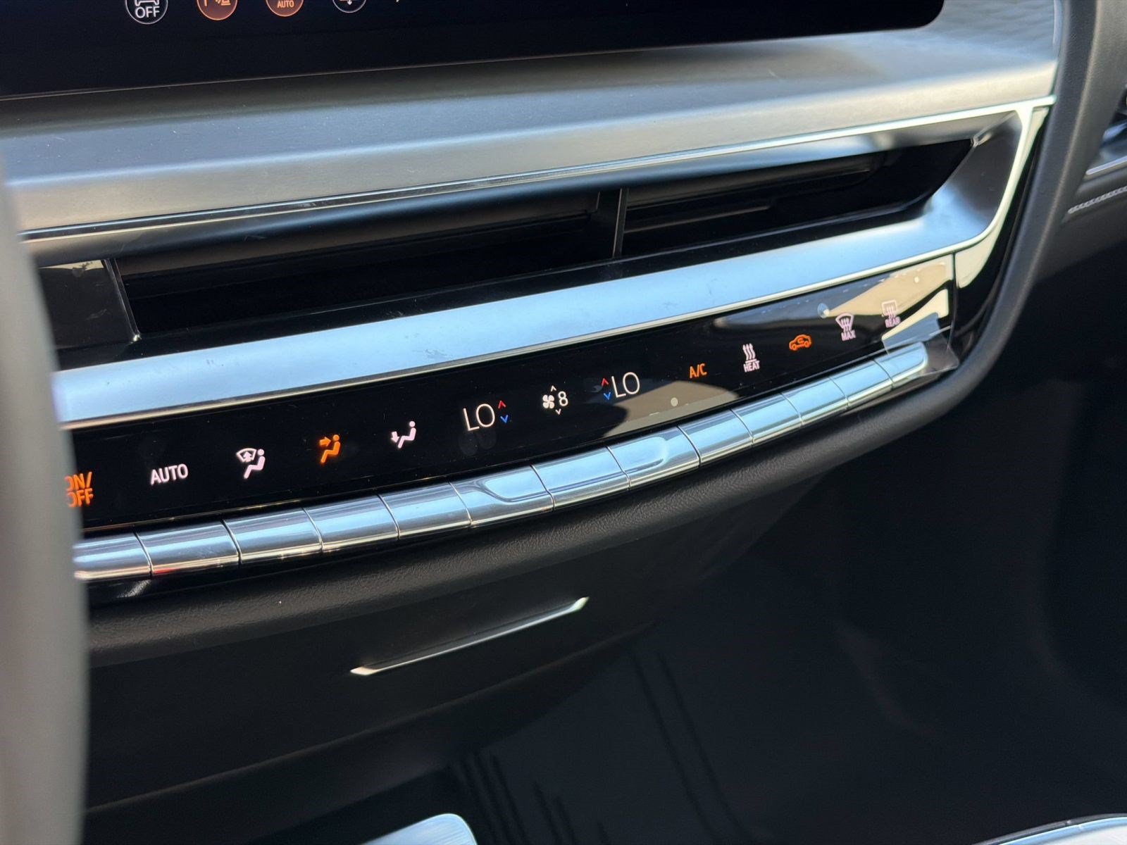New 2027 Cadillac Lyriq Sport RWD image 17