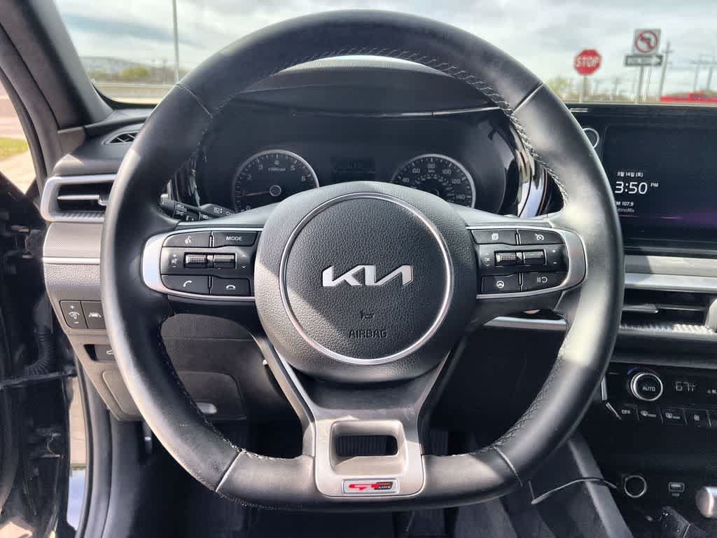 Used 2022 Kia K5 GT-Line FWD image 17