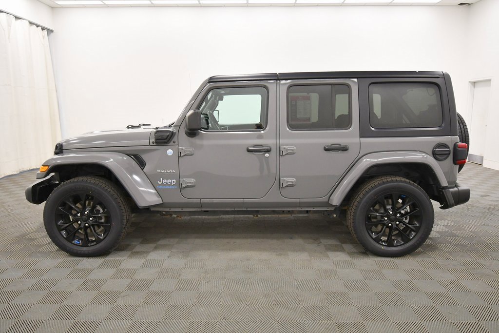 Used 2023 Jeep Wrangler Unlimited Sahara image 4