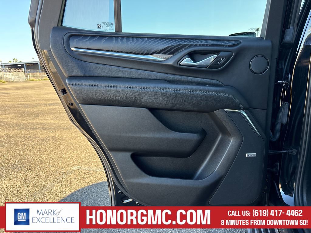 Used 2023 GMC Yukon Denali image 20