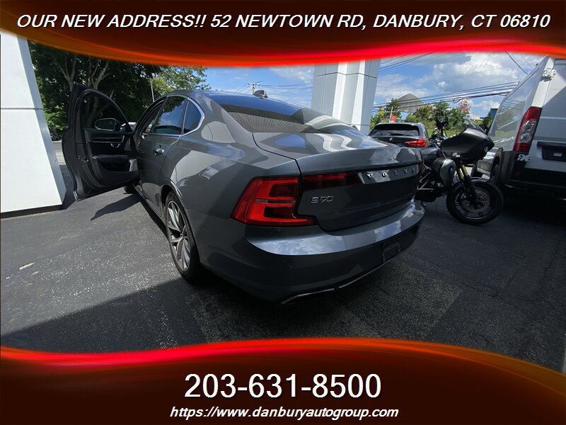 Used 2017 Volvo S90 T6 Momentum w/ Vision Package AWD/4WD image 4