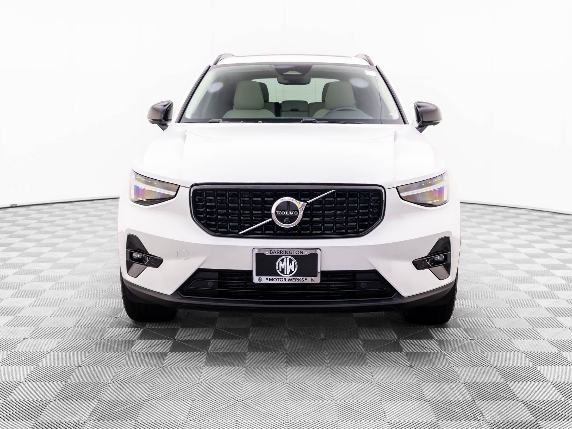 Used 2023 Volvo XC40 B5 Ultimate w/ Protection Package Premier AWD/4WD image 10