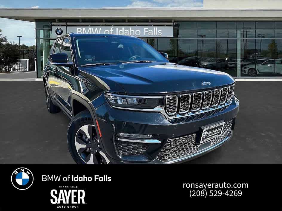 Used 2023 Jeep Grand Cherokee 4WD 4xe image 1