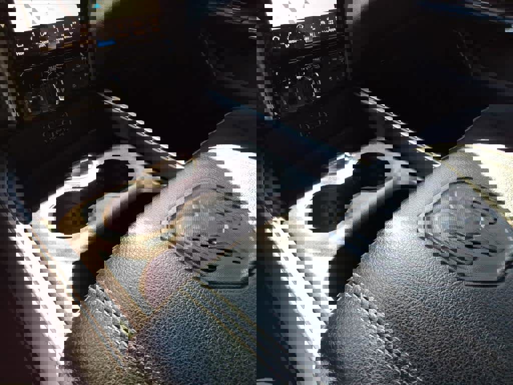 Used 2023 RAM 1500 Laramie image 12