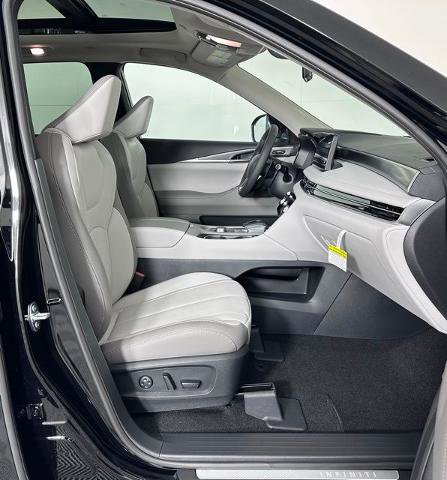 Certified 2026 INFINITI QX60 Pure w/ Cargo Package FWD image 30