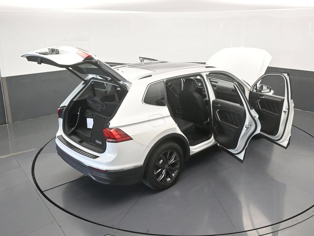 Used 2023 Volkswagen Tiguan SE FWD image 69