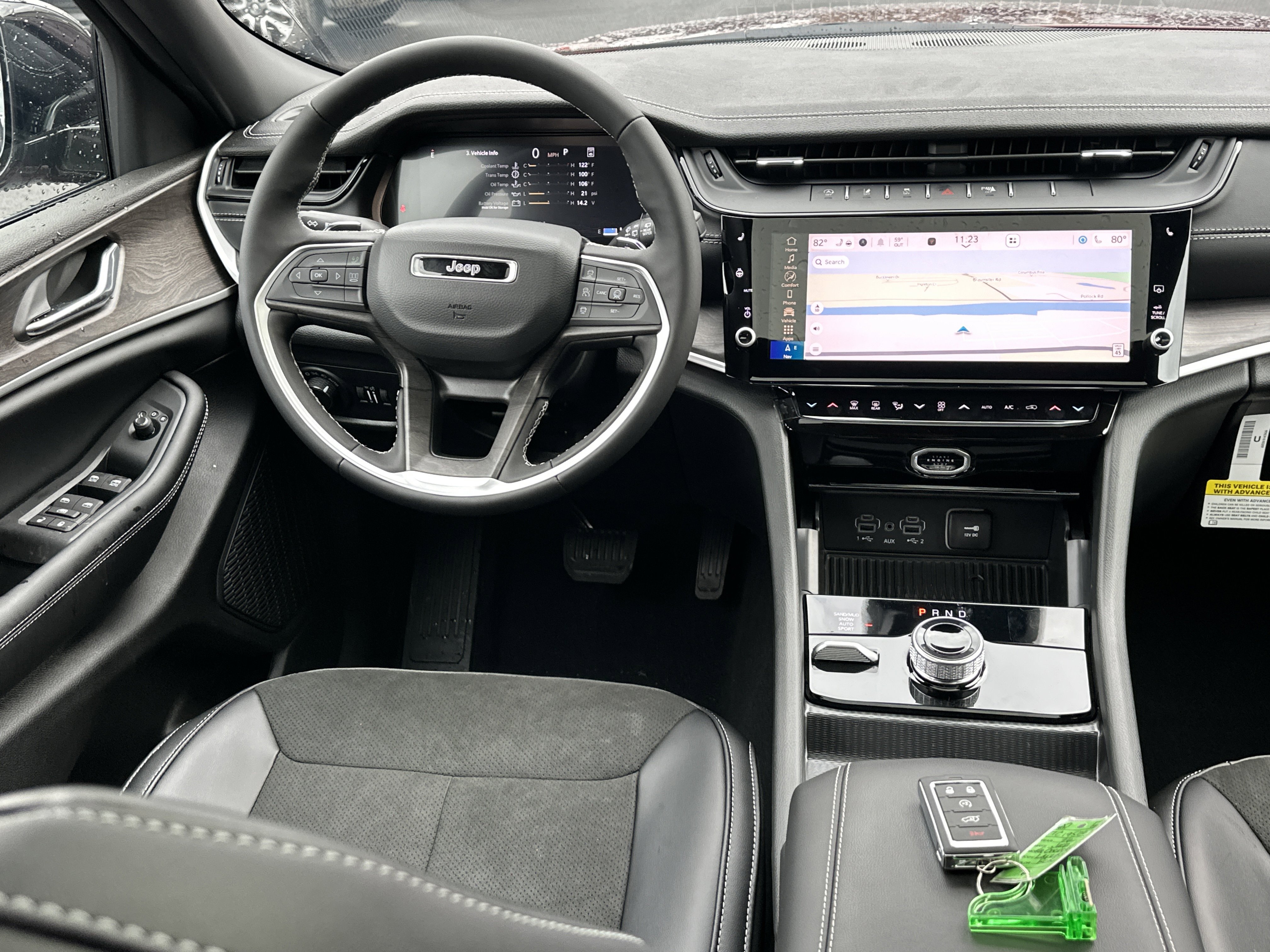 New 2026 Jeep Grand Cherokee Altitude image 34