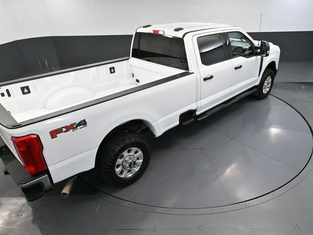 Used 2023 Ford F350 XLT w/ FX4 Off-Road Package image 54