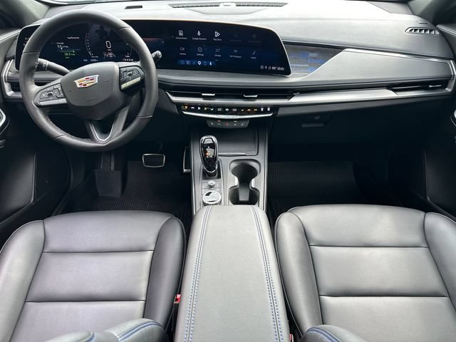 Used 2025 Cadillac XT4 Sport AWD/4WD image 21