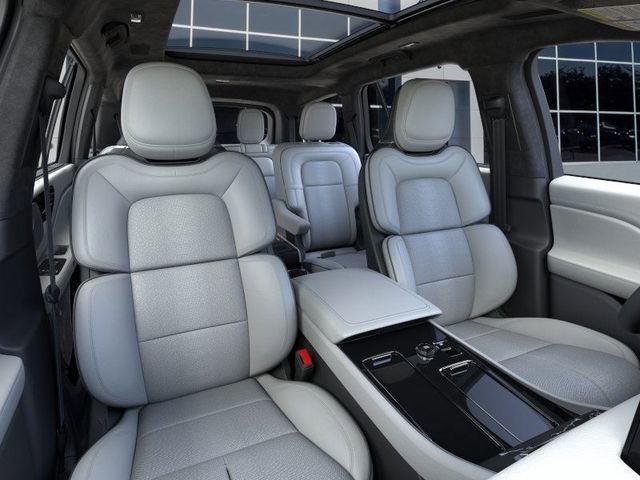 New 2026 Lincoln Aviator Black Label w/ Jet Appearance Package image 10