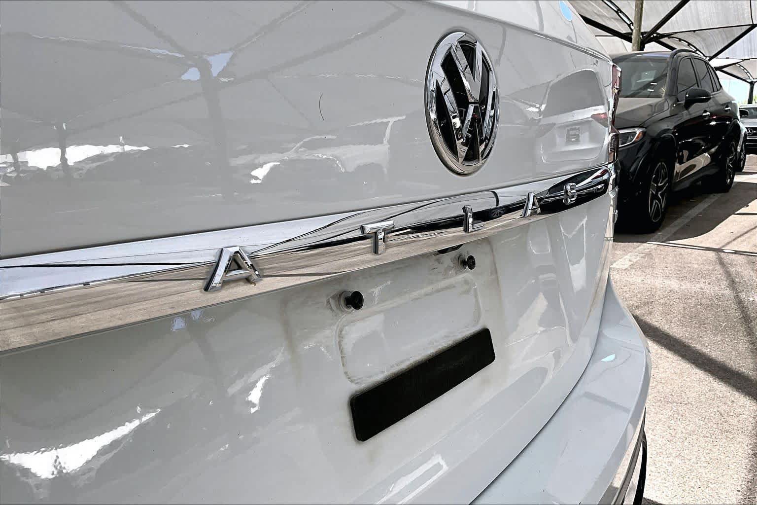 Used 2020 Volkswagen Atlas SE w/ Panoramic Sunroof Package FWD image 10