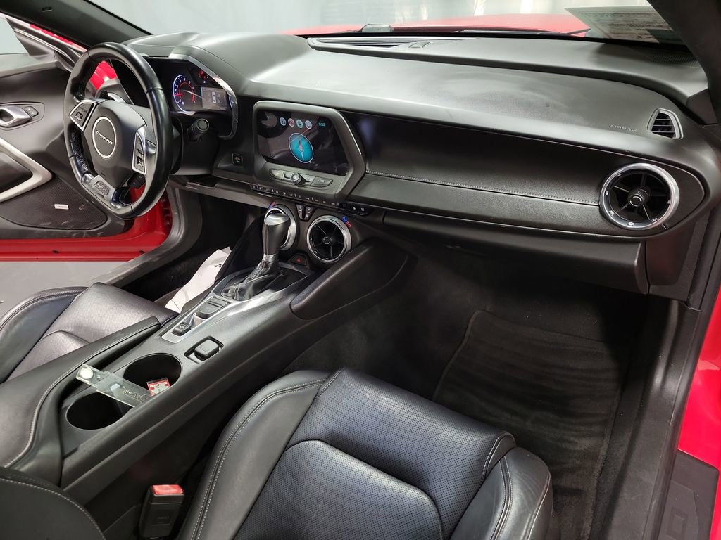 Used 2017 Chevrolet Camaro LT image 26
