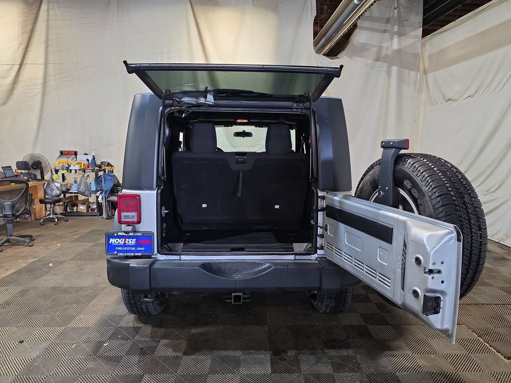 Used 2012 Jeep Wrangler Sport AWD/4WD image 19