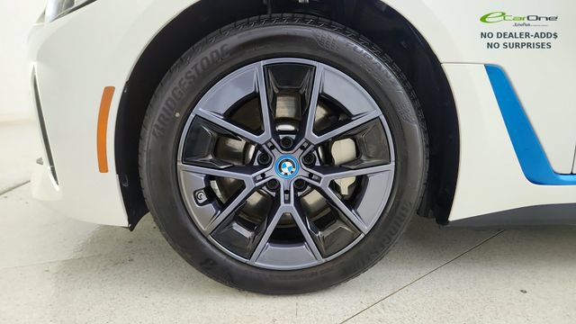Used 2023 BMW i4 eDrive35 w/ Premium Package RWD image 57