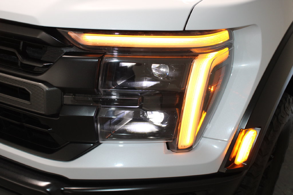 Used 2025 Ford F150 Raptor AWD/4WD image 63