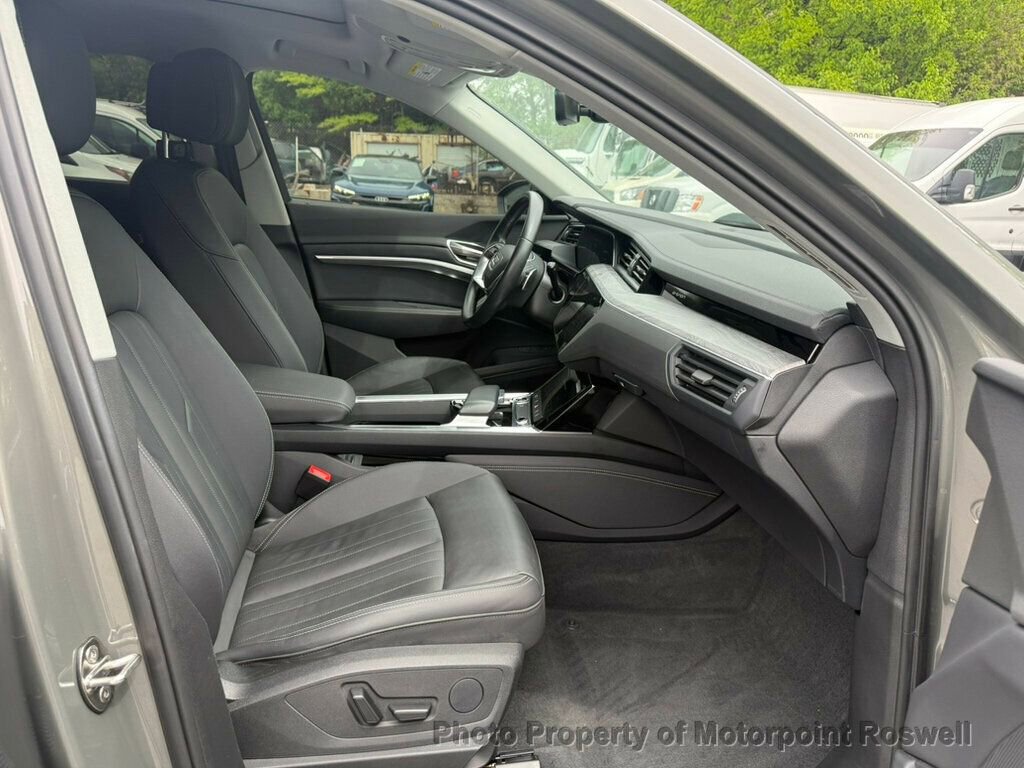 Used 2024 Audi Q8 e-tron Premium AWD/4WD image 16