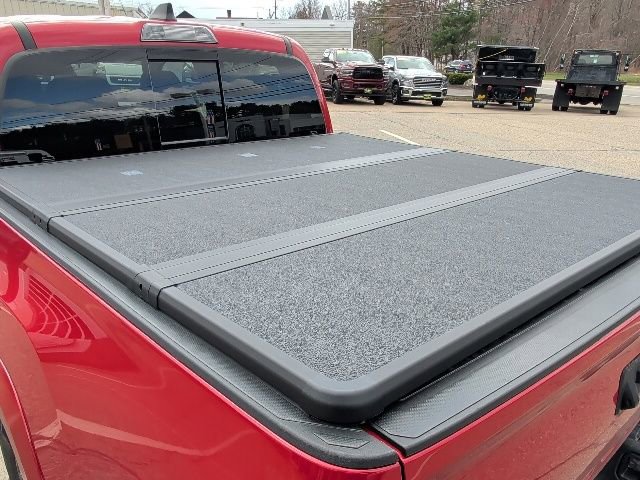 Used 2022 Toyota Tacoma SR5 AWD/4WD image 27