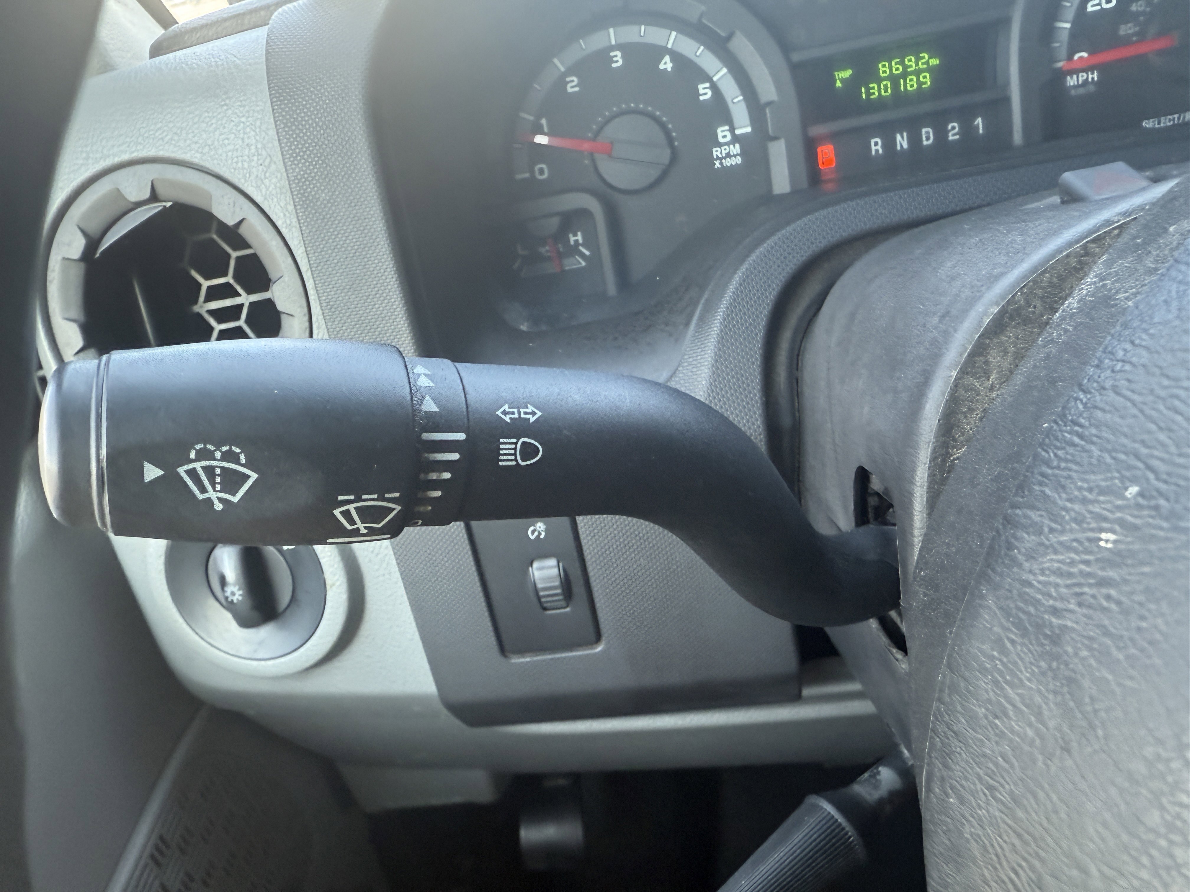 Used 2009 Ford E-350 and Econoline 350 Super Duty image 22