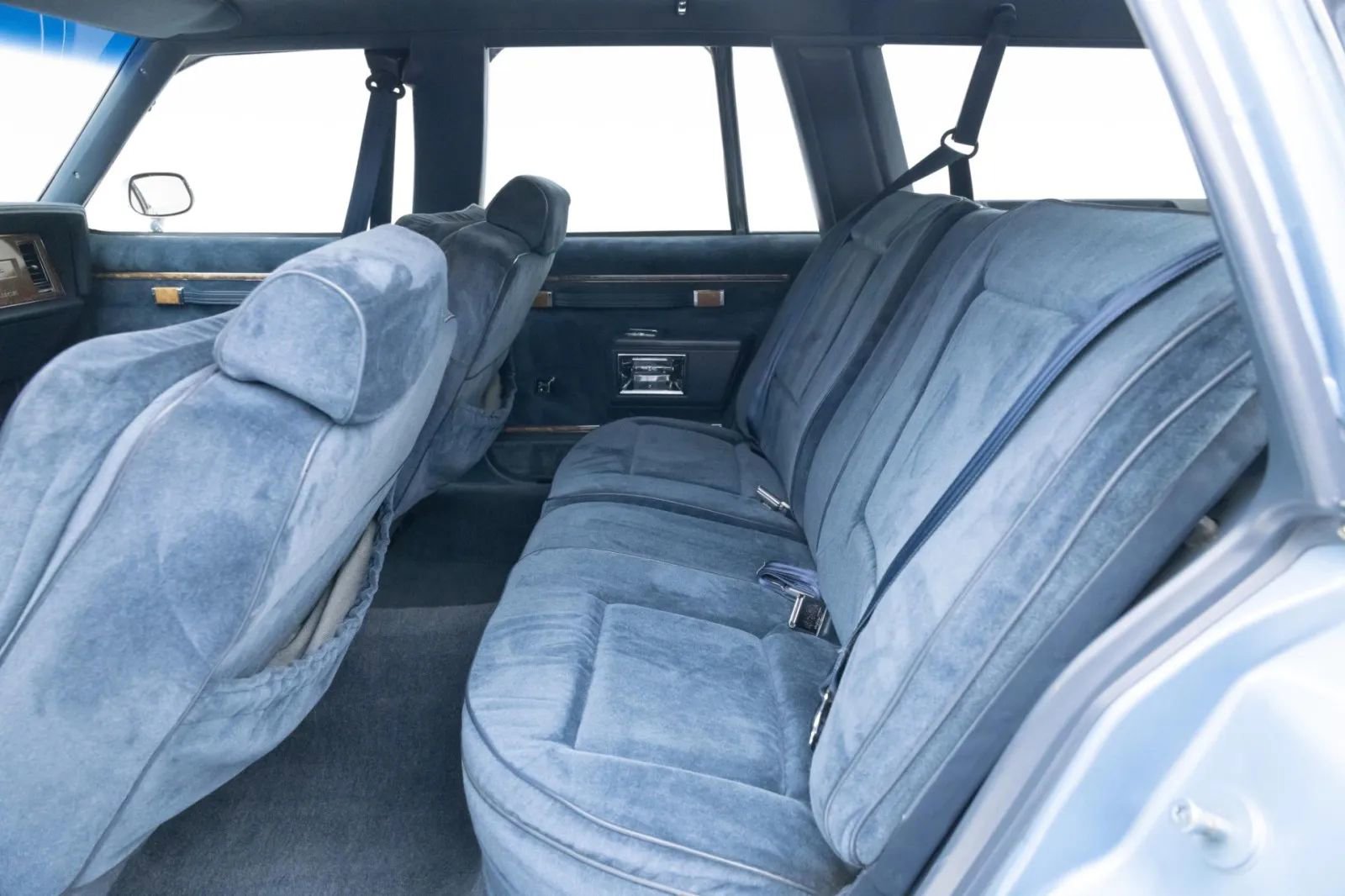 Used 1990 Buick Le Sabre Estate RWD image 28