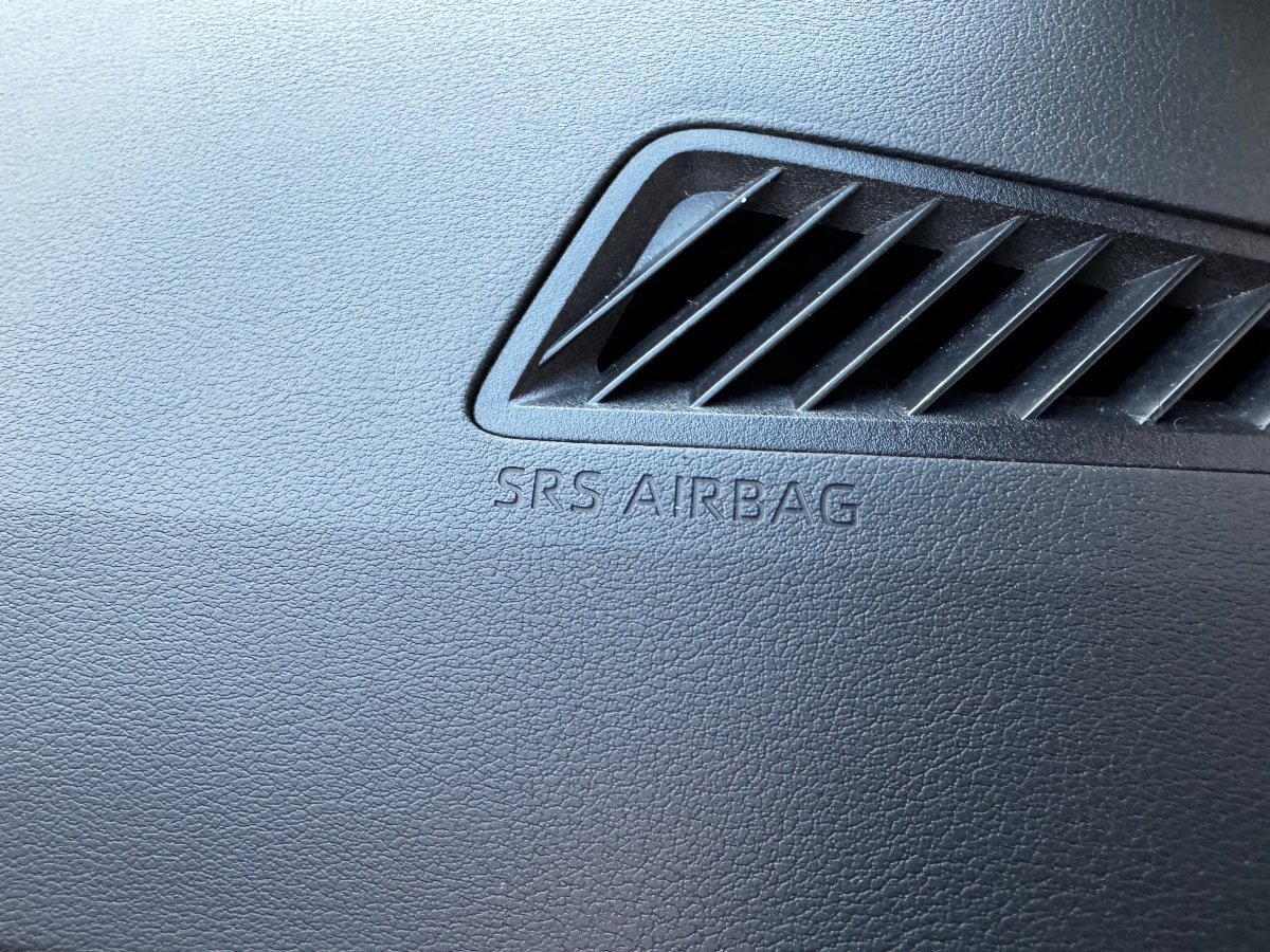 Used 2022 Toyota Corolla XSE image 30