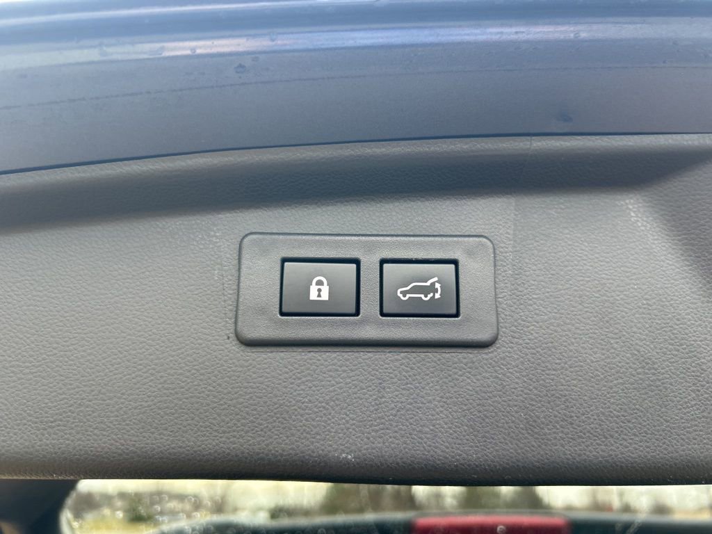 Certified 2022 Subaru Outback Premium w/ Popular Package #1 image 12