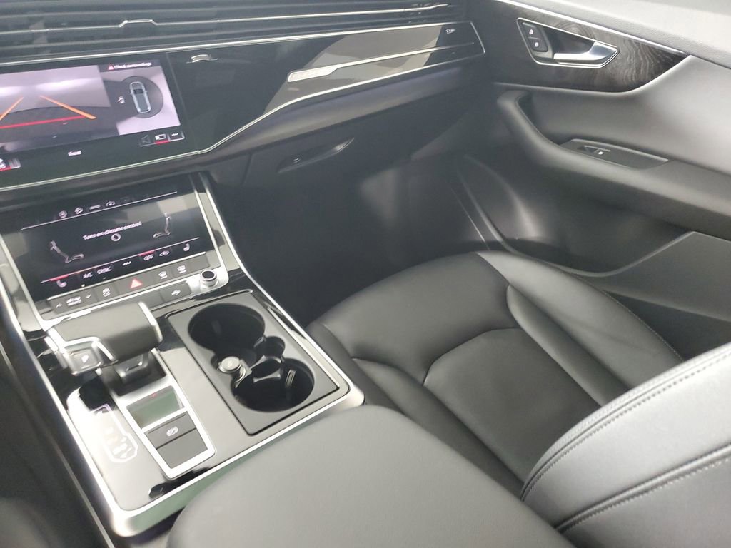 Used 2023 Audi Q7 2.0T Premium w/ Convenience Package image 17