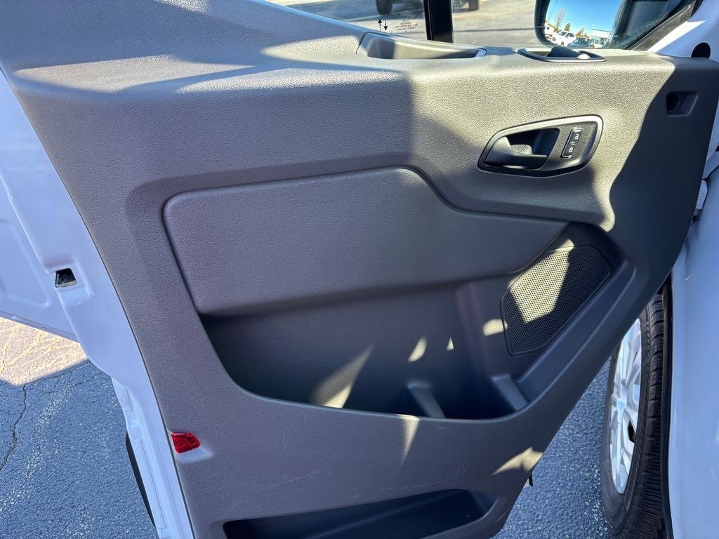 Used 2024 Ford Transit 250 Low Roof w/ Exterior Upgrade Package image 11