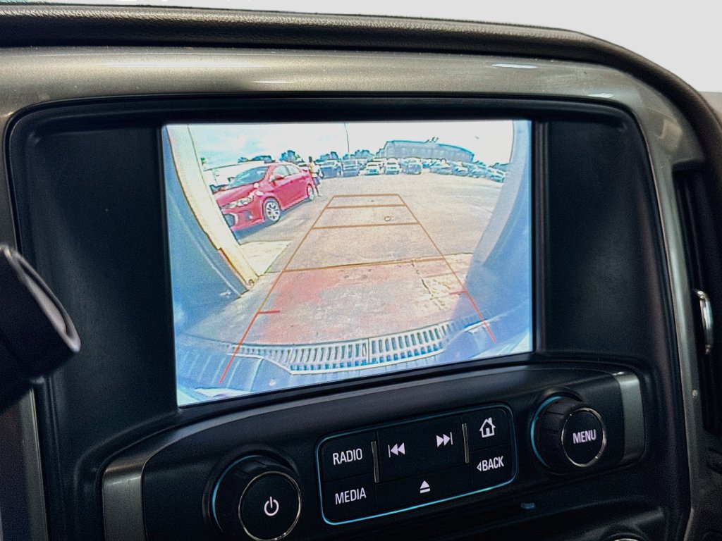Used 2018 Chevrolet Silverado 1500 LTZ AWD/4WD image 13