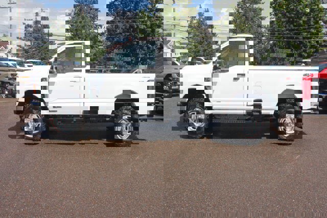 New 2026 Ford F250 XL image 1