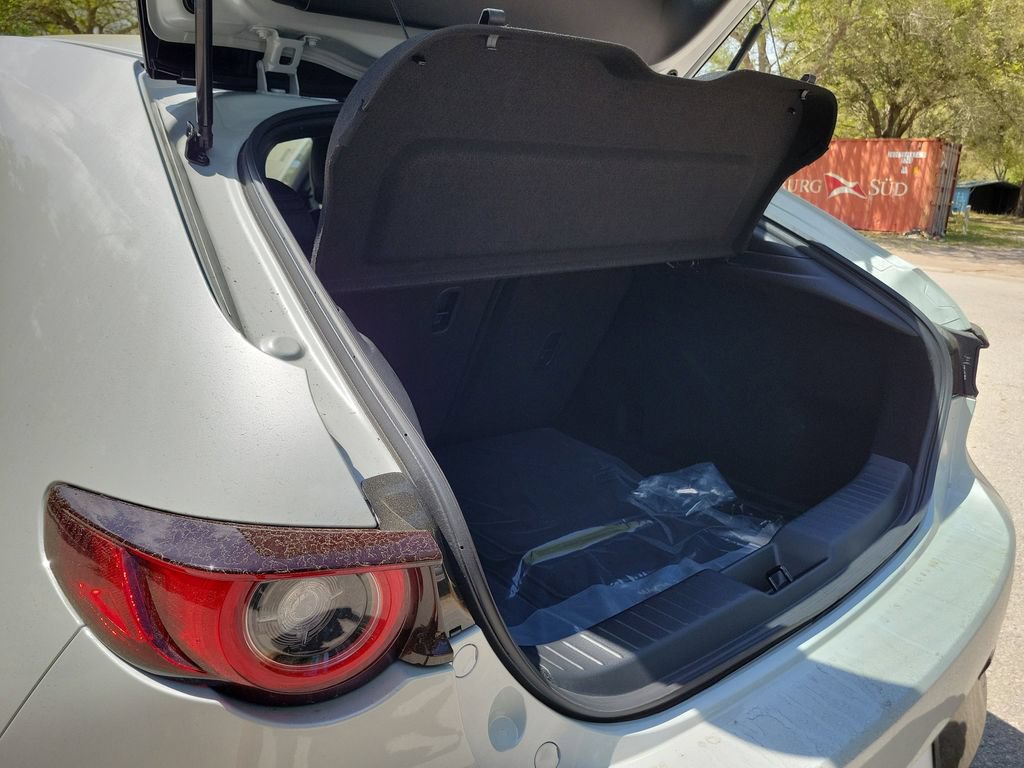 New 2026 MAZDA MAZDA3 s Sport FWD image 10