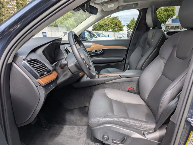 Used 2023 Volvo XC90 T8 Plus w/ Protection Package Premier image 17