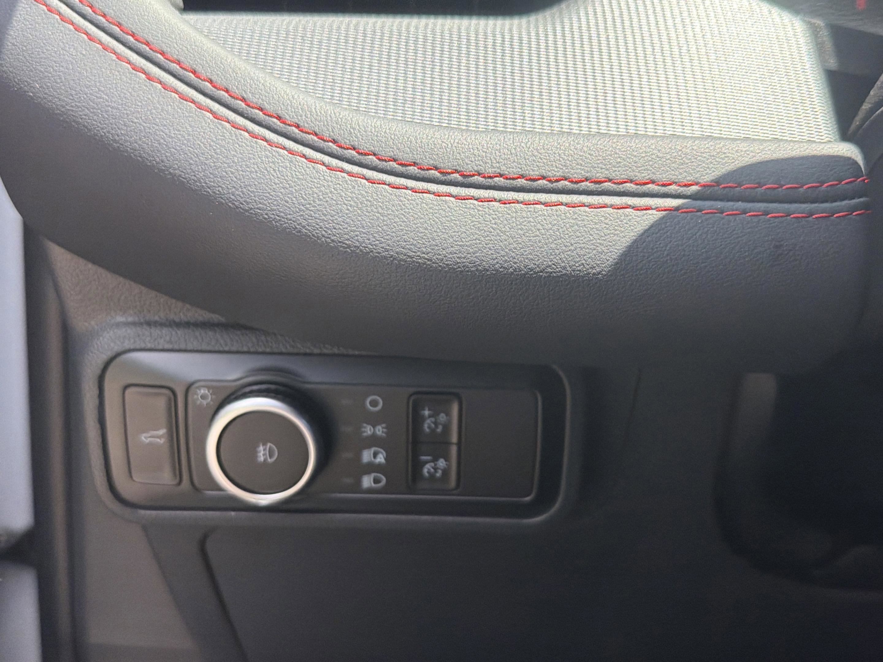 Used 2026 Ford Explorer ST-Line RWD image 17