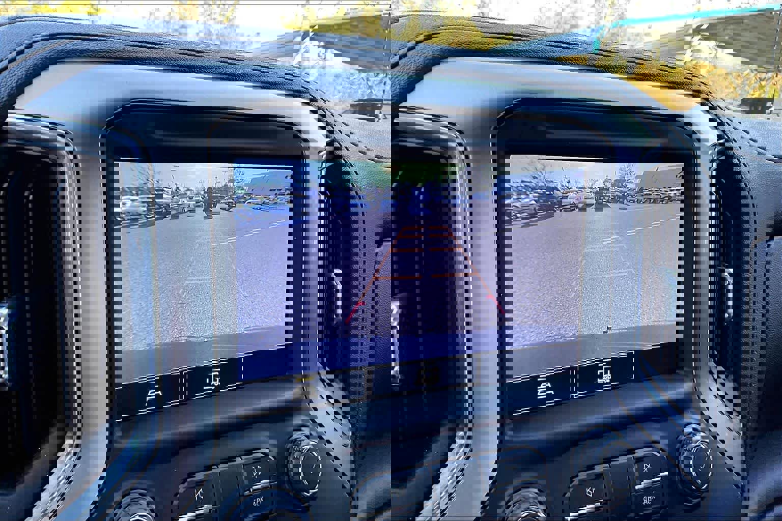 Used 2021 Chevrolet Silverado 1500 LT Trail Boss w/ Convenience Package II image 26