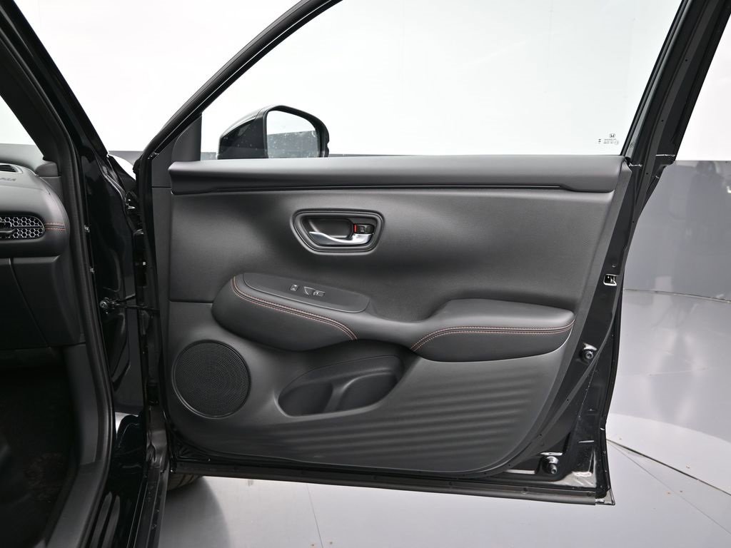 New 2026 Honda HR-V Sport image 38