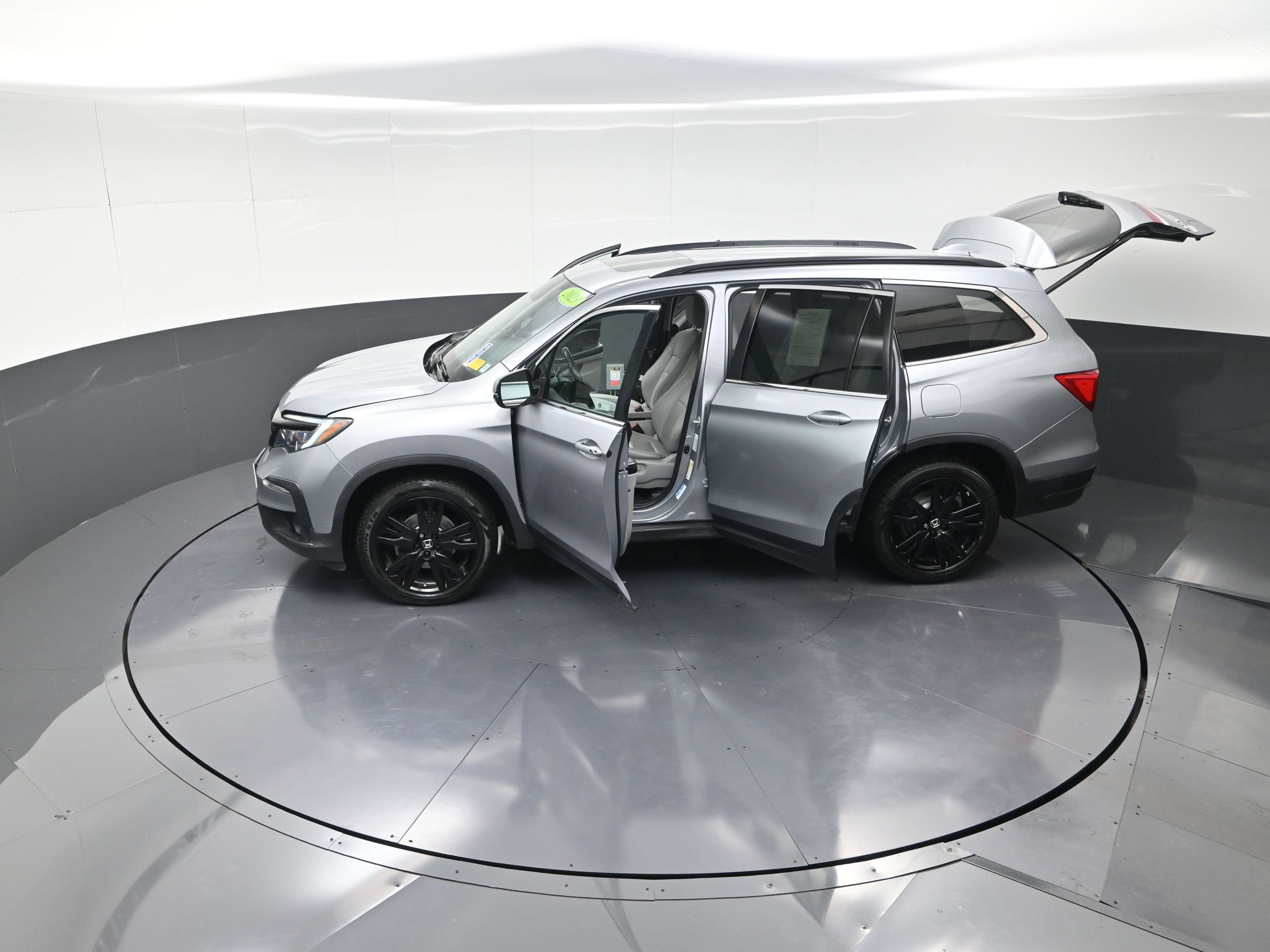 Used 2021 Honda Pilot Special Edition image 14