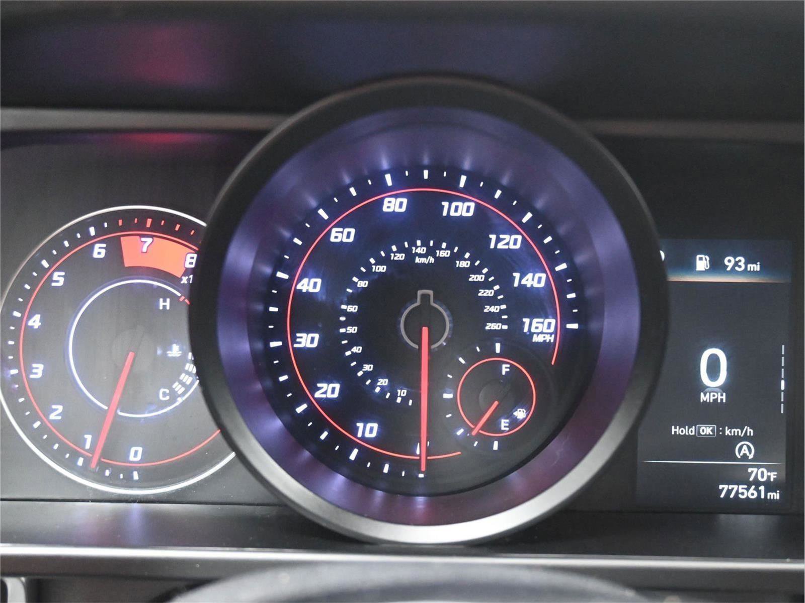 Used 2022 Hyundai Elantra SE FWD image 11