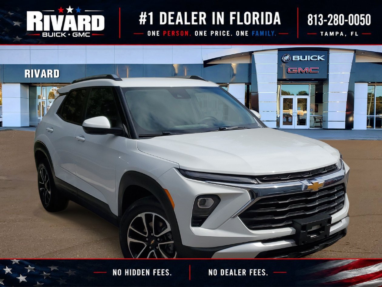 Used 2025 Chevrolet TrailBlazer LT AWD/4WD image 1