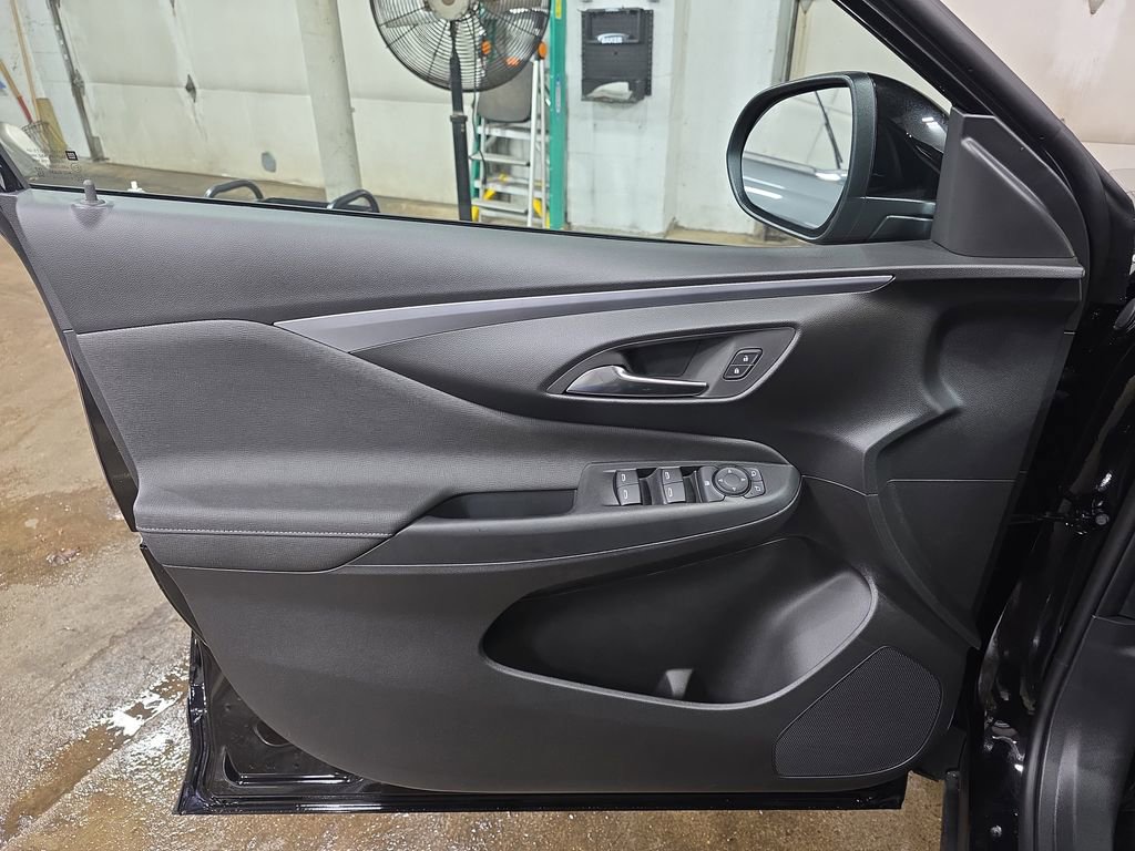 New 2026 Buick Envista Preferred w/ Convenience I Package image 25