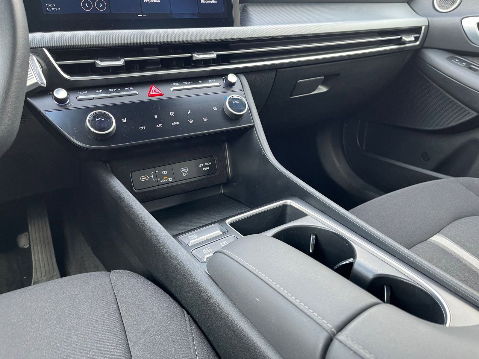 Used 2025 Hyundai Sonata SEL image 41